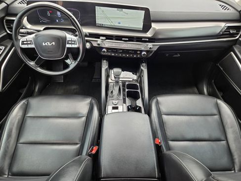 Certified 2023 Kia Telluride S w/ S Sunroof Package FWD image 5