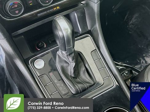 Used 2018 Volkswagen Passat 3.6 image 19