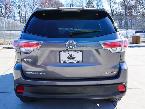 Used 2016 Toyota Highlander Limited image 20