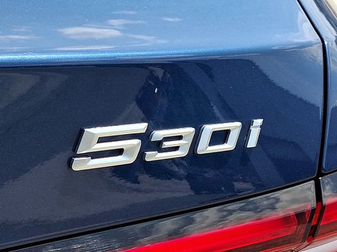 Used 2024 BMW 530i xDrive w/ Premium Package AWD/4WD image 31