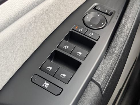New 2026 Kia Sportage EX FWD image 30