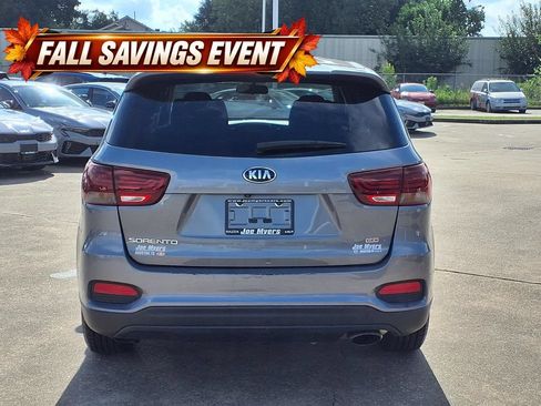 Used 2020 Kia Sorento L FWD image 8
