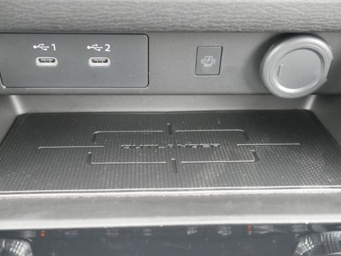 New 2026 Mitsubishi Outlander SEL image 22