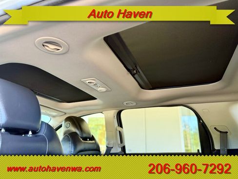 Used 2016 GMC Acadia Denali FWD image 13