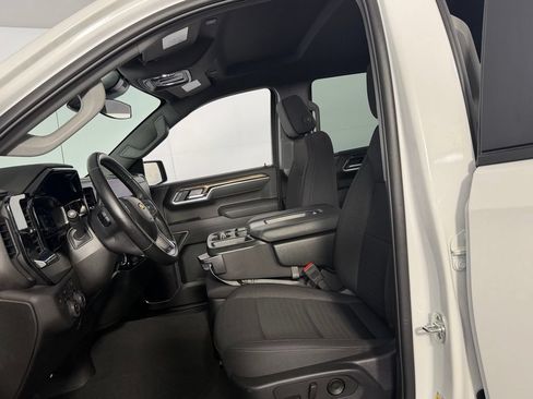 Used 2025 Chevrolet Silverado 1500 LT w/ Protection Package AWD/4WD image 23