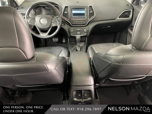 Used 2021 Jeep Cherokee Latitude Lux w/ Sun & Sound Group image 44