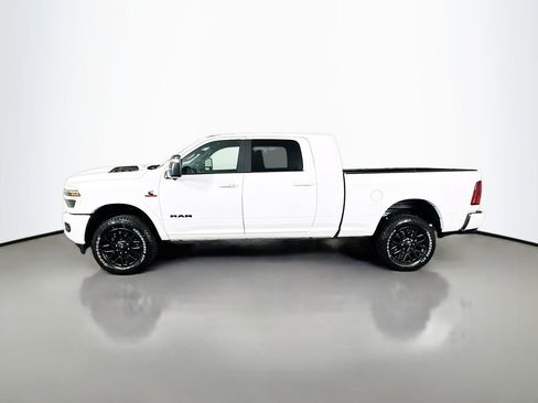 New 2026 RAM 2500 Limited AWD/4WD image 4