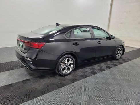 Used 2021 Kia Forte LXS FWD image 10