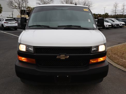 Used 2021 Chevrolet Express 2500 Extended w/ Driver Convenience Package image 16