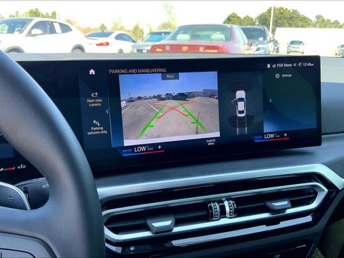 Used 2023 BMW 330i Sedan w/ Convenience Package image 24