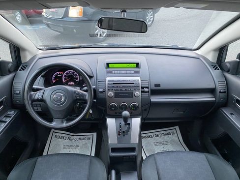 Used 2010 MAZDA MAZDA5 Sport FWD image 19