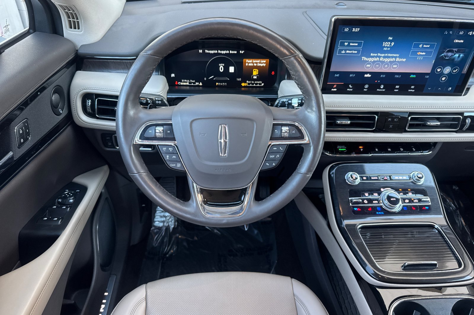 Used 2023 Lincoln Nautilus Reserve w/ Equipment Group 201A AWD/4WD image 14