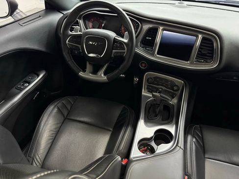 Used 2019 Dodge Challenger SRT Hellcat Redeye image 19