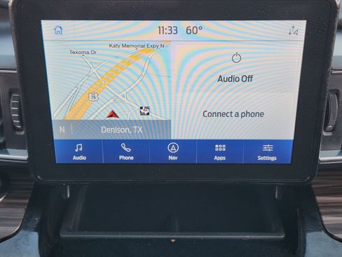 Used 2023 Ford Explorer Limited image 21