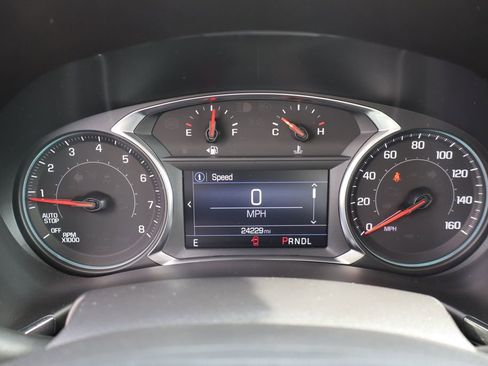 Used 2023 Chevrolet Equinox RS w/ LPO, Floor Liner Package image 16