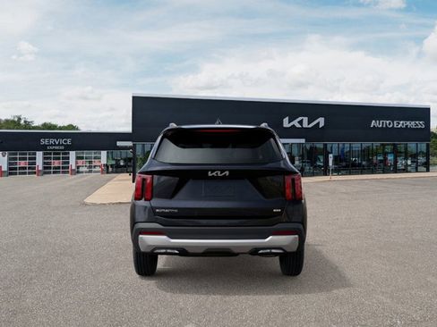 New 2026 Kia Sorento S image 5