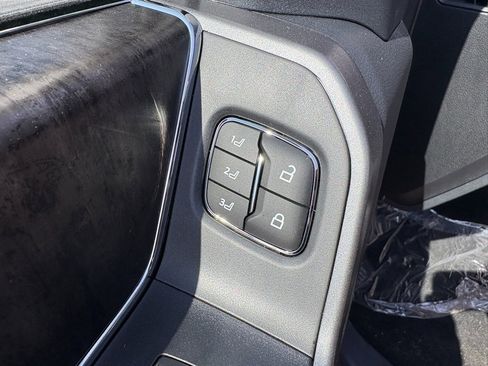 New 2026 Ford F250 Lariat w/ Lariat Ultimate Package image 25