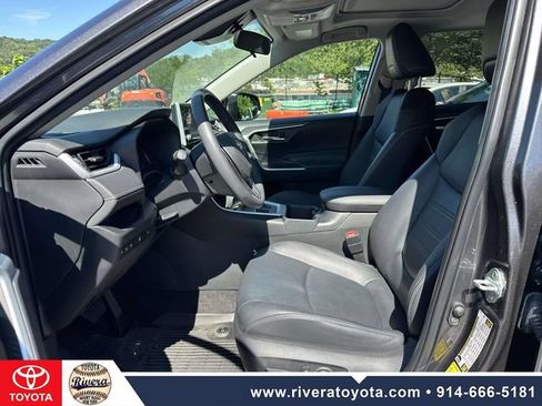 Used 2023 Toyota RAV4 XLE Premium AWD/4WD image 17