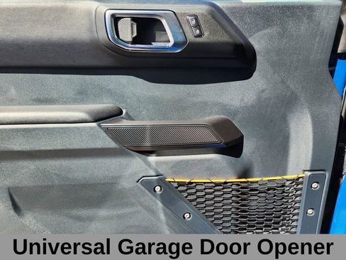 Used 2024 Ford Bronco Badlands image 8