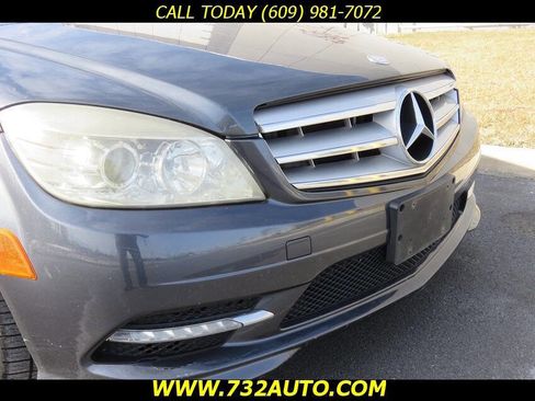 Used 2011 Mercedes-Benz C 300 C 300 Sport 4MATIC AWD 4dr Sed image 16
