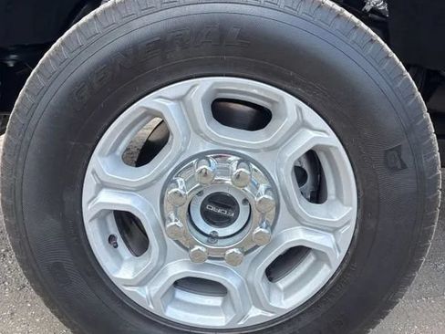 Used 2026 Ford F250 XLT AWD/4WD image 17