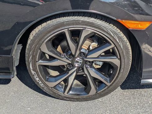 Used 2017 Honda Civic Sport Touring image 10