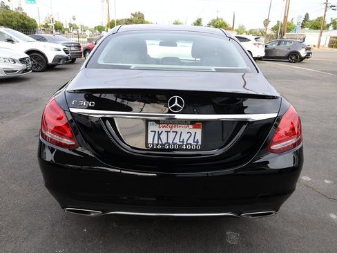 Used 2015 Mercedes-Benz C 300 Sedan image 7
