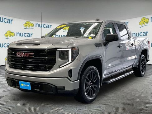 Used 2024 GMC Sierra 1500 Pro w/ Graphite Edition AWD/4WD image 3