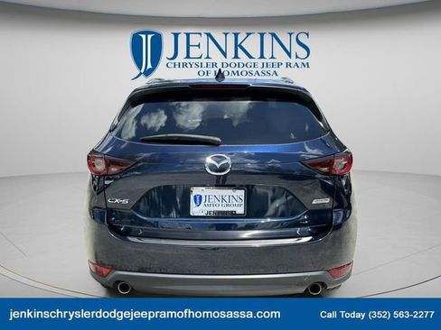 Used 2019 MAZDA CX-5 Touring FWD image 4