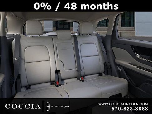 Used 2026 Lincoln Corsair Premiere AWD/4WD image 11