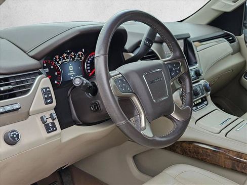 Used 2016 GMC Yukon XL Denali w/ Open Road Package RWD image 9