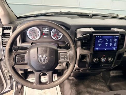 Used 2015 RAM 2500 Tradesman w/ Chrome Appearance Group image 8
