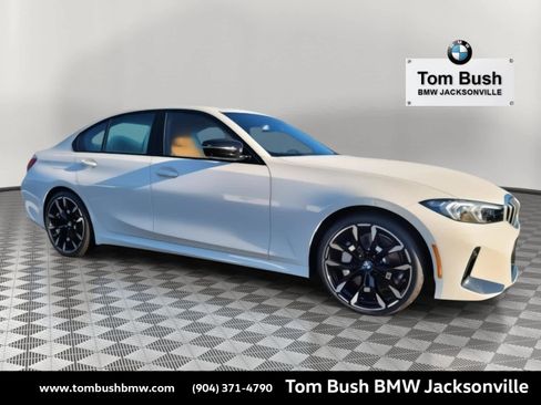 New 2025 BMW 330i 330i w/ M Sport Package image 1