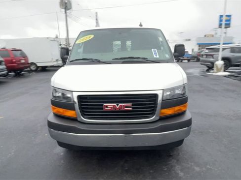 Used 2024 GMC Savana 2500 Work Van w/ Driver Convenience Package image 3