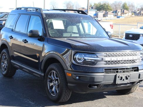 Used 2024 Ford Bronco Sport Badlands image 9
