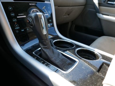 Used 2013 Ford Edge Limited image 20