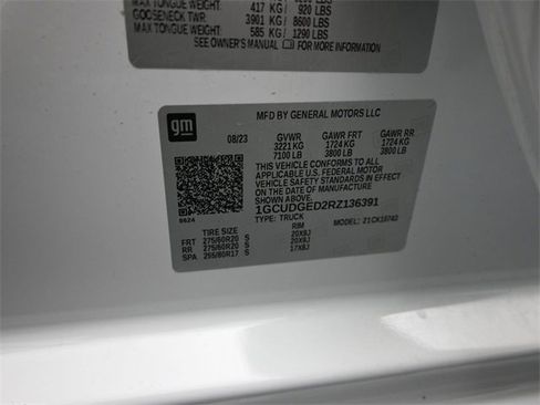 Used 2024 Chevrolet Silverado 1500 LTZ image 18