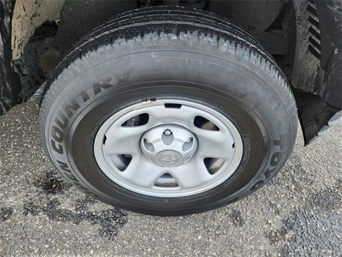 Used 2022 Toyota Tacoma SR image 20