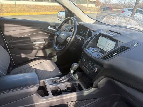 Used 2017 Ford Escape Titanium image 11