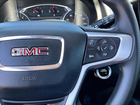 Used 2022 GMC Terrain SLE w/ Driver Convenience Package FWD image 23
