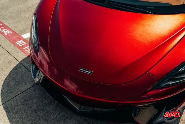 Used 2016 McLaren 570S Coupe RWD image 31