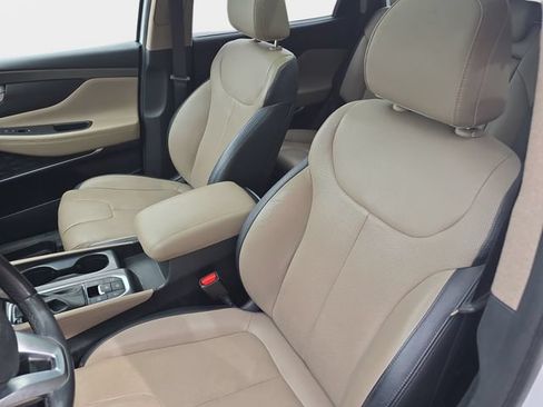 Used 2019 Hyundai Santa Fe FWD image 18