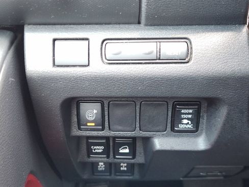 Used 2023 Nissan Frontier PRO-4X w/ Pro-4X Premium Package AWD/4WD image 26