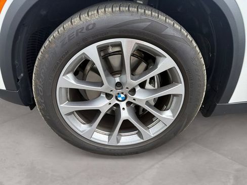 Used 2026 BMW X5 xDrive40i AWD/4WD image 14