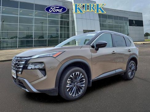 Used 2025 Nissan Rogue SL w/ Tech Package AWD/4WD image 1
