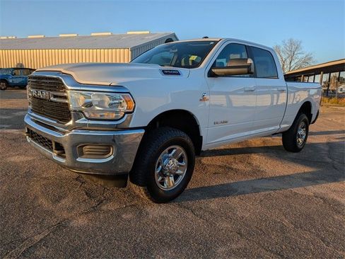 Used 2021 RAM 3500 Big Horn image 7