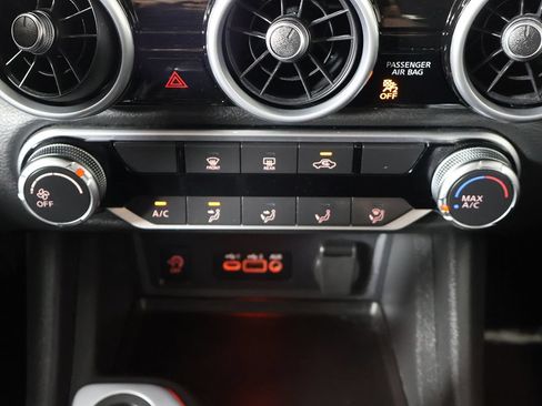 Used 2025 Nissan Sentra SV FWD image 41