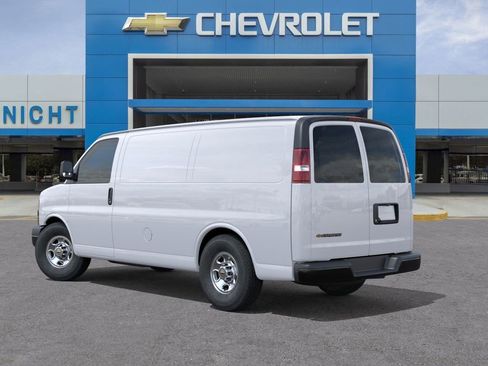 New 2026 Chevrolet Express 2500 image 3