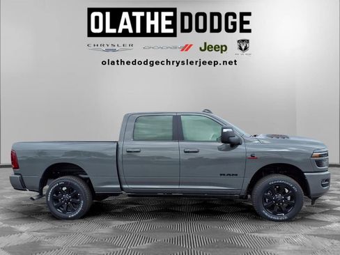 New 2026 RAM 2500 Laramie AWD/4WD image 28