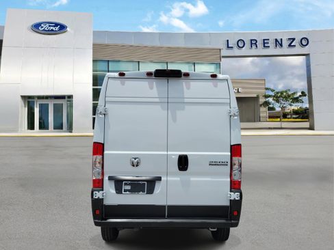 Used 2026 RAM ProMaster 2500 w/ Convenience Group FWD image 6